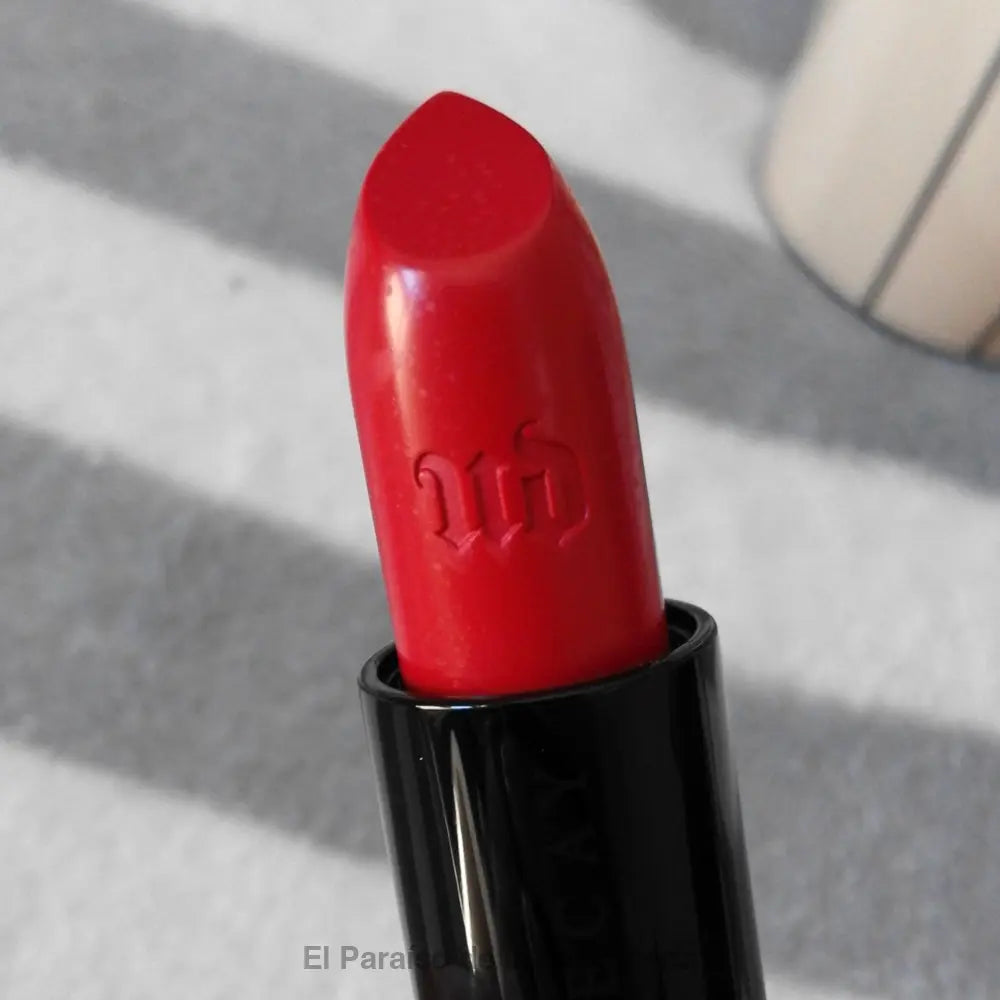 Vice Comfort Matte Lipstick #Iracebeth Edición Limitada - Barra de labios