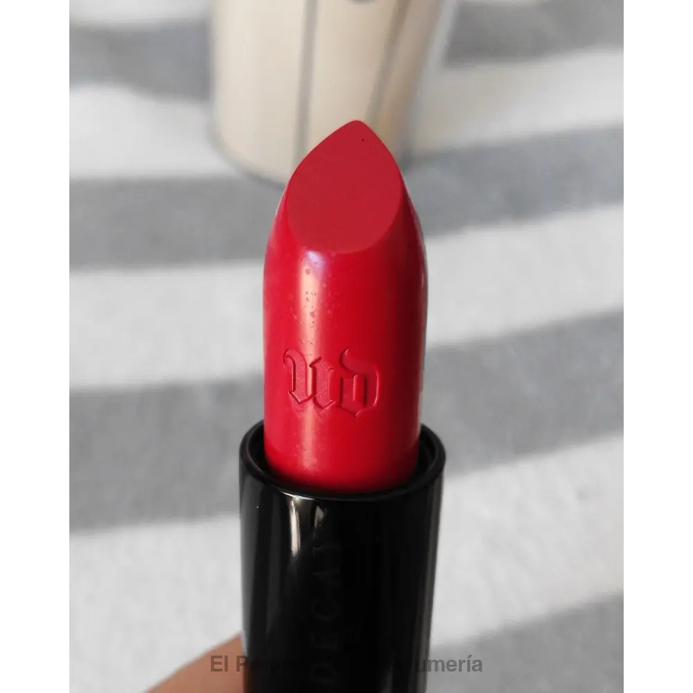 Vice Comfort Matte Lipstick #Iracebeth Edición Limitada - Barra de labios